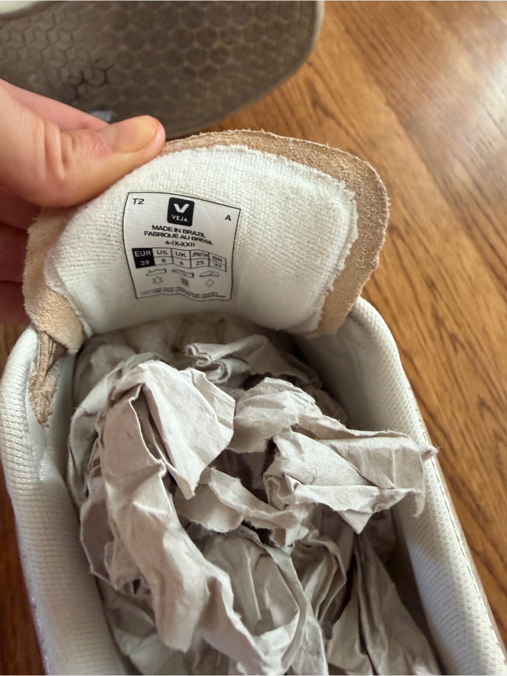 Veja Recife Chromefree Gold Sneakers - Picture 8 of 9